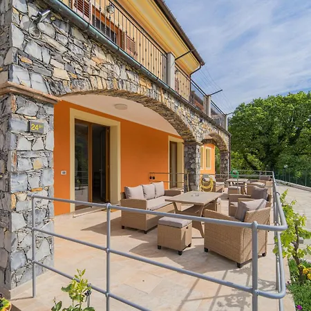 Appartement 267 - Casa Paradise B1, Nel Di Casarza A 15 Minuti D'auto Dal Mare - Parcheggio Privato Incluso