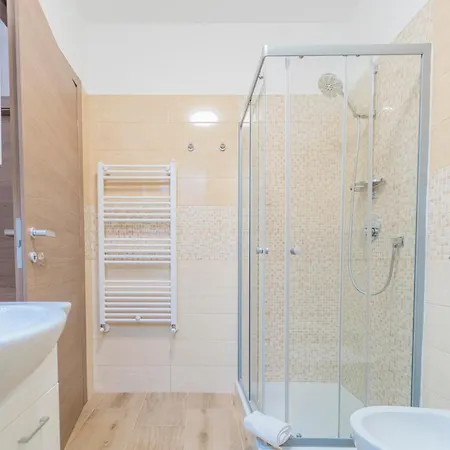Appartement 267 - Casa Paradise B1, Nel Di Casarza A 15 Minuti D'auto Dal Mare - Parcheggio Privato Incluso